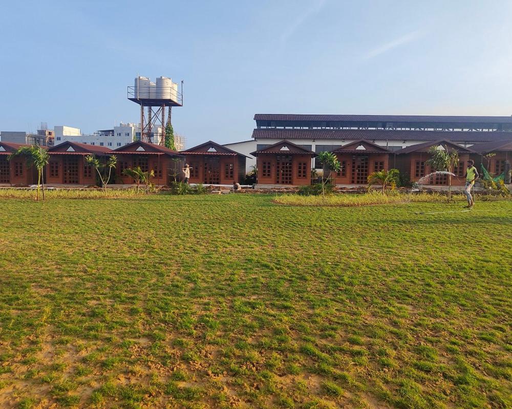 Nirvana Resort And Restaurant Garudeshwar Buitenkant foto